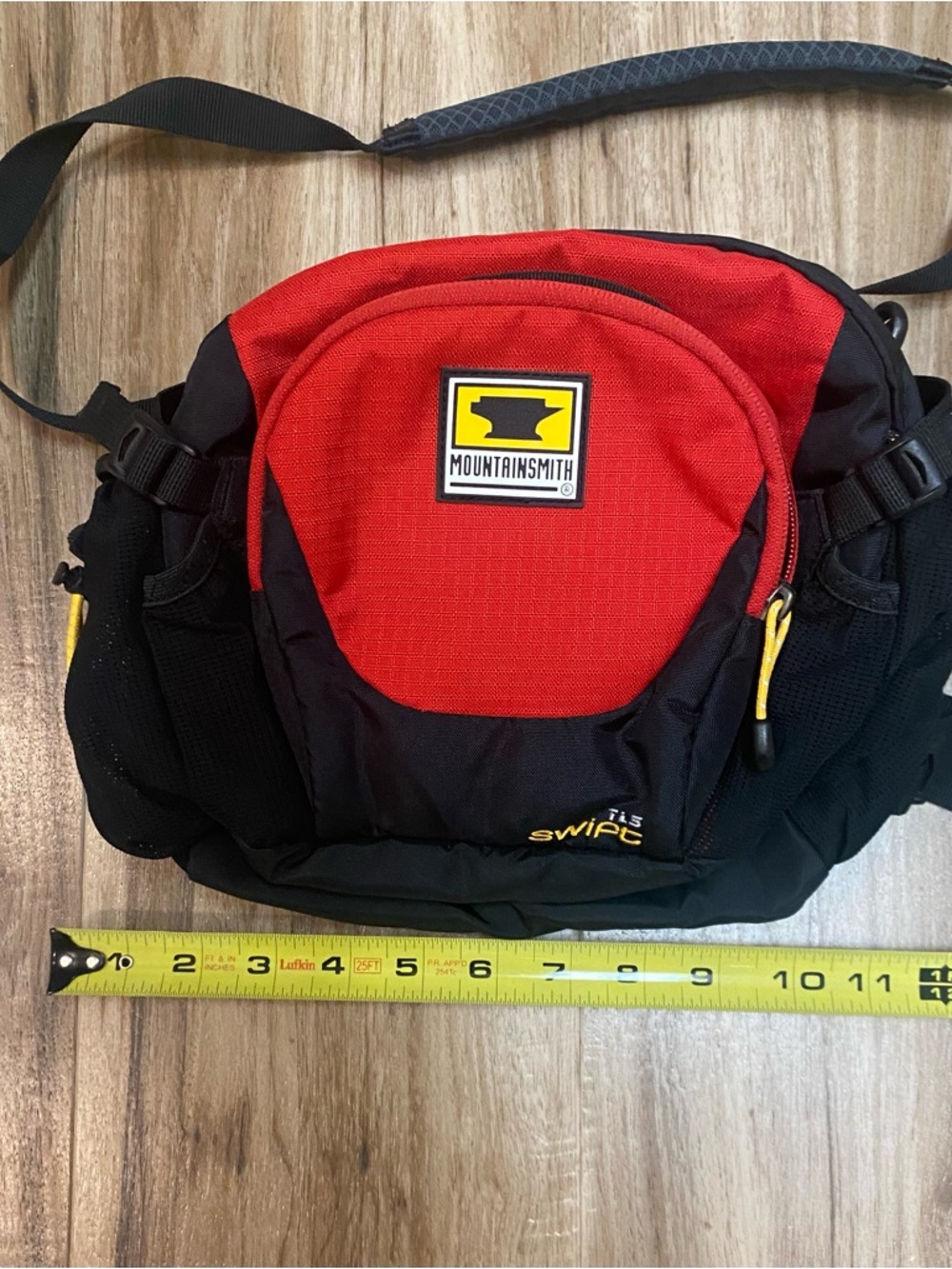MOUNTAINSMITH SWIFT LUMBAR PACK FANNY CROSSBODY WAIST RED BLACK ONE SIZE UNISEX - Picture 3 of 12